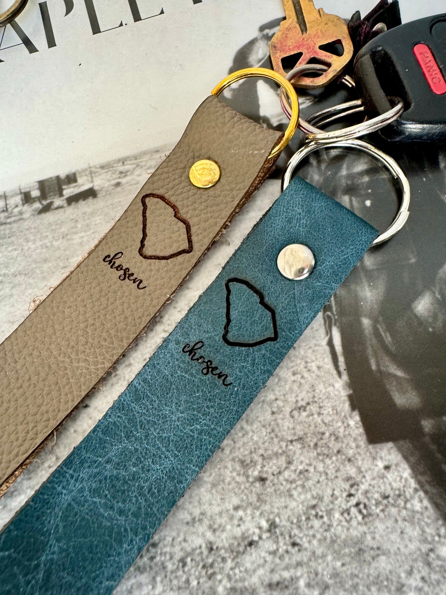 Dum Spiro Spero Leather Keychain